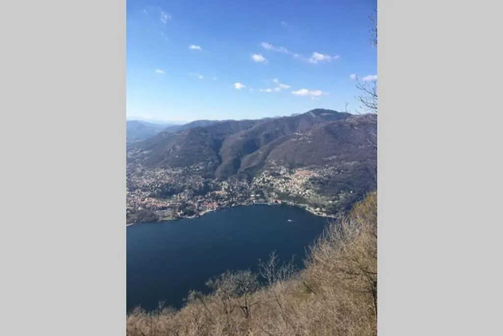 La Casa Di Lory Lägenhet Brunate